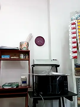 Snapshot of Violeta--7 chatting on April 2026 01:45:02 PM Violeta--7 online show from April 2026 01:45:02 PM