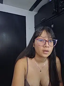 rouse  red online show from April 2026 08:53:02 PM