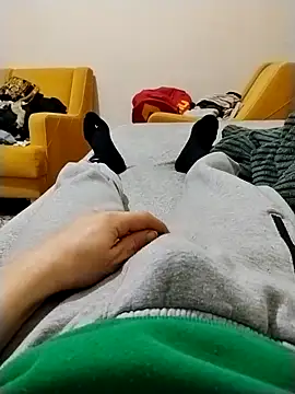 y2561 online show from April 2026 05:32:01 PM