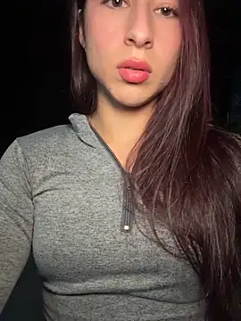 Snapshot of Debby_ryann chatting on April 2026 05:27:02 AM Debby ryann online show from April 2026 05:27:02 AM