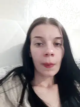 ShellBixAngeLL online show from April 2026 11:06:01 PM