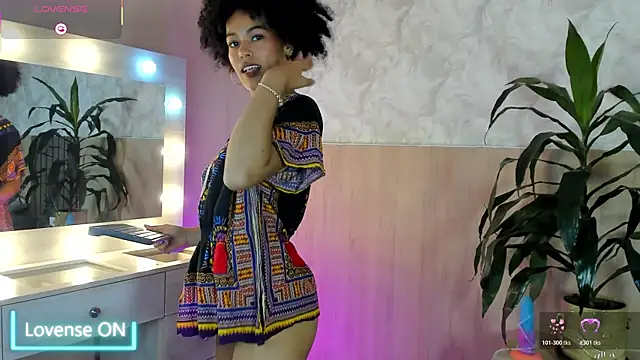 Snapshot of baddie_delaylaa chatting on April 2026 06:58:02 PM baddie delaylaa online show from April 2026 06:58:02 PM