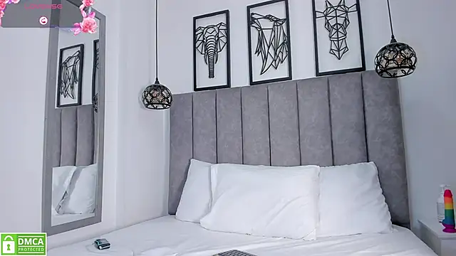 Natasha Marin online show from April 2026 07:32:01 PM