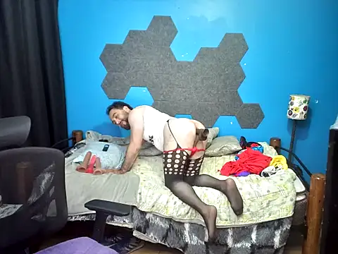 MachoPutito online show from February 2026 06:38:01 AM