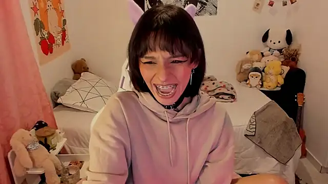 bunny pao online show from April 2026 05:32:01 AM