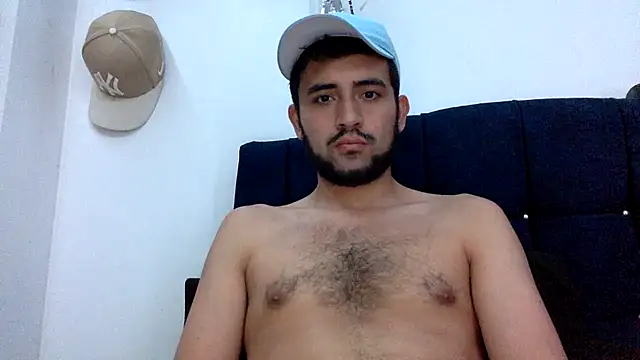 Snapshot of derek_smiith chatting on June 2026 02:00:02 AM derek smiith online show from June 2026 02:00:02 AM