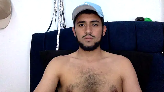 Snapshot of derek_smiith chatting on June 2026 08:20:01 PM derek smiith online show from June 2026 08:20:01 PM