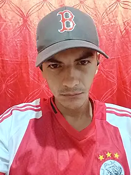 Snapshot of Heartsarm chatting on June 2026 04:40:01 AM Heartsarm online show from June 2026 04:40:01 AM