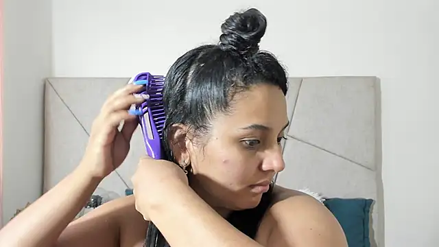 Snapshot of VeraBellucci chatting on April 2026 11:15:01 AM VeraBellucci online show from April 2026 11:15:01 AM