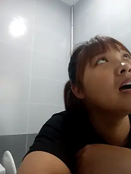 Emm-a- online show from April 2026 01:40:01 AM