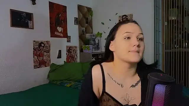 Tori Sweet online show from April 2026 03:30:02 AM