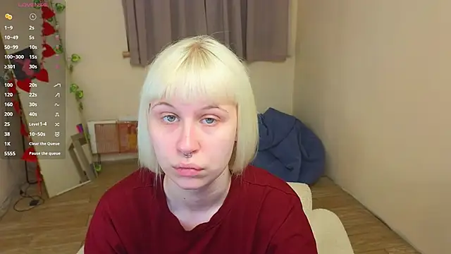 Snapshot of call_me_heaven chatting on June 2026 03:23:02 PM call me heaven online show from June 2026 03:23:02 PM