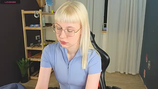 call me heaven online show from April 2026 03:18:01 PM