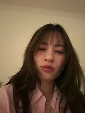 Yang 218 online show from April 2026 04:57:02 PM