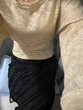 Snapshot of Huihui_518 chatting on April 2026 06:59:02 AM Huihui 518 online show from April 2026 06:59:02 AM