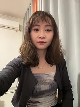 Snapshot of Huihui_518 chatting on April 2026 06:39:02 AM Huihui 518 online show from April 2026 06:39:02 AM