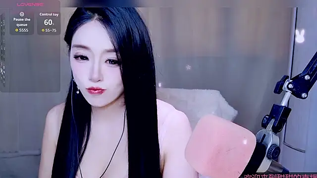 Cuviee online show from April 2026 06:51:02 AM