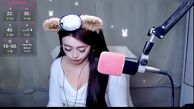 Cuviee online show from April 2026 10:28:01 AM