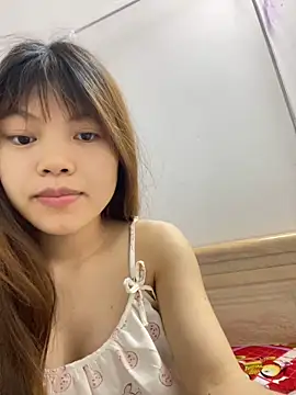 -Vaci- online show from April 2026 01:59:01 PM