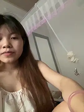 -Vaci- online show from April 2026 05:47:01 AM