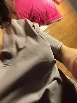 -Vaci- online show from April 2026 03:51:01 PM