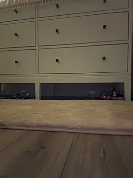 HongKong Lana online show from April 2026 10:11:01 AM