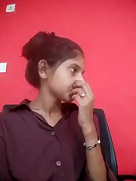 Snapshot of TANU01990 chatting on May 2026 04:12:01 AM TANU01990 online show from May 2026 04:12:01 AM