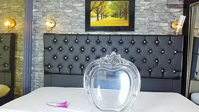  Carolyn online show from March 2026 03:41:02 AM