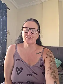 Snapshot of Flirty_Siennax chatting on June 2026 08:20:01 AM Flirty Siennax online show from June 2026 08:20:01 AM