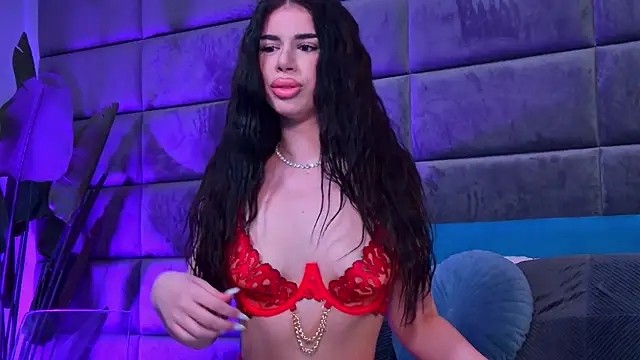 CatalynaVega online show from May 2026 01:47:02 PM