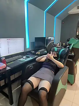 TTbeibi-178 online show from April 2026 02:42:02 PM