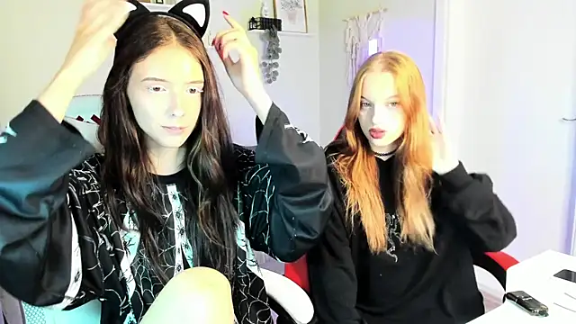 AnnaOddy online show from July 2026 06:24:01 AM