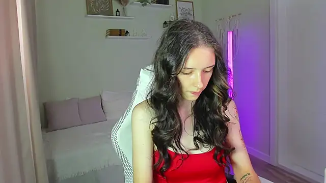 AnnaOddy online show from June 2026 01:11:02 AM