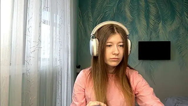 Kate Jomallona online show from April 2026 09:57:02 AM