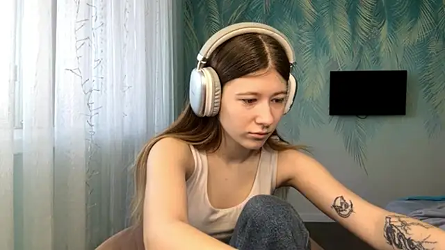 Kate Jomallona online show from April 2026 06:09:01 AM