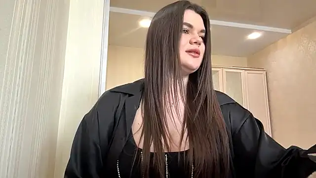 elaracuttie online show from March 2026 01:12:02 PM