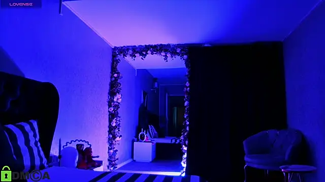 Snapshot of BellaMusse chatting on April 2026 04:30:01 AM BellaMusse online show from April 2026 04:30:01 AM