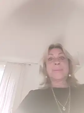 Snapshot of Anabel-456 chatting on April 2026 04:35:01 PM Anabel-456 online show from April 2026 04:35:01 PM