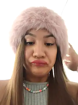 Medusa Kitty online show from April 2026 06:14:02 PM