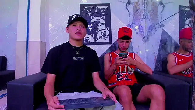 Robert smith26 online show from March 2026 09:27:02 PM