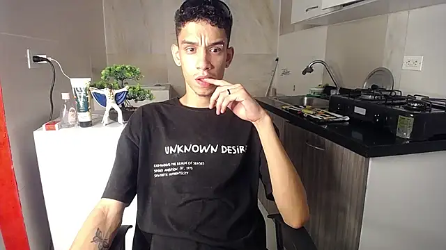 Snapshot of Zamaelprime_ chatting on March 2026 06:04:02 AM Zamaelprime online show from March 2026 06:04:02 AM