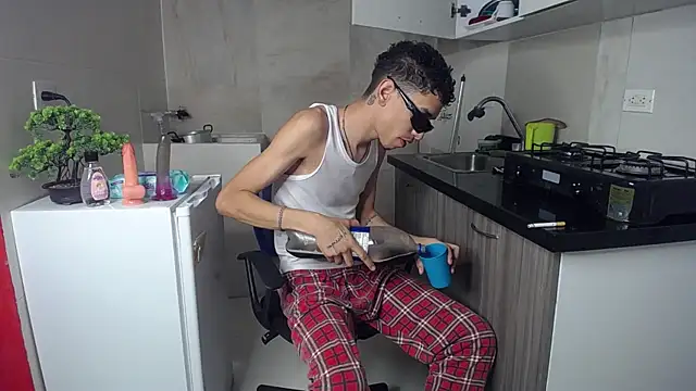 Snapshot of Zamaelprime_ chatting on April 2026 05:25:01 AM Zamaelprime online show from April 2026 05:25:01 AM