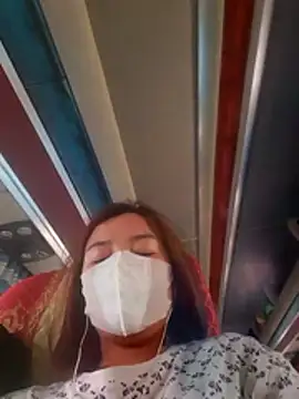 hana 2girl online show from April 2026 07:37:01 AM