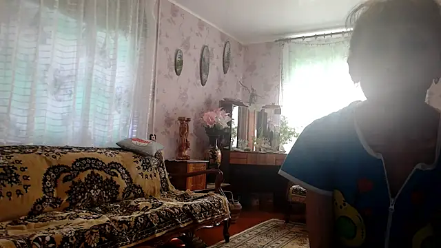 Snapshot of Shooting-Star- chatting on June 2026 02:40:01 PM Shooting-Star- online show from June 2026 02:40:01 PM