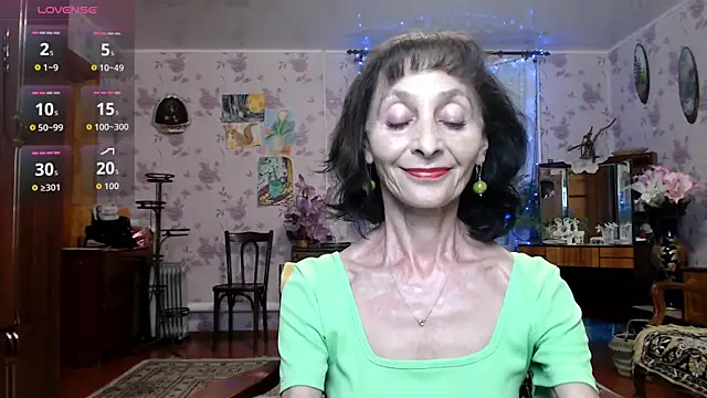 Snapshot of Shooting-Star- chatting on June 2026 06:46:02 PM Shooting-Star- online show from June 2026 06:46:02 PM