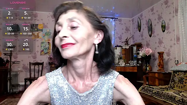 Snapshot of Shooting-Star- chatting on May 2026 06:50:01 PM Shooting-Star- online show from May 2026 06:50:01 PM