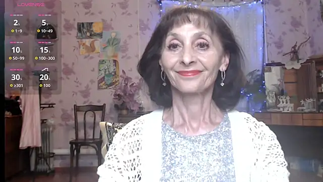 Snapshot of Shooting-Star- chatting on June 2026 06:03:02 PM Shooting-Star- online show from June 2026 06:03:02 PM