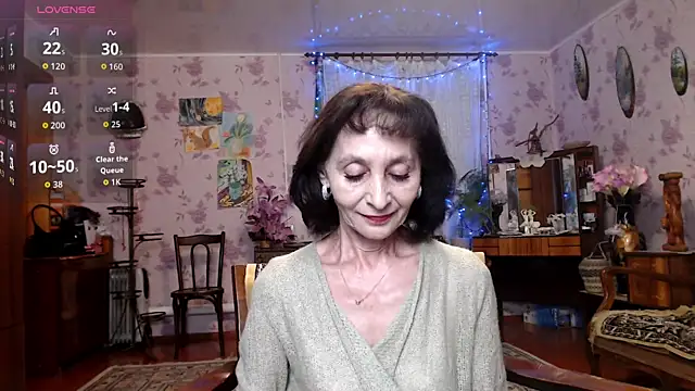 Snapshot of Shooting-Star- chatting on April 2026 05:26:02 PM Shooting-Star- online show from April 2026 05:26:02 PM