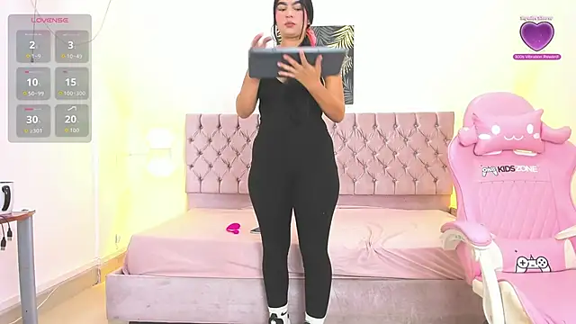 tiffany  ray1 online show from May 2026 07:33:02 PM