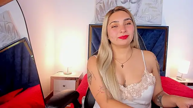 Catalina Osorio online show from April 2026 11:38:01 AM